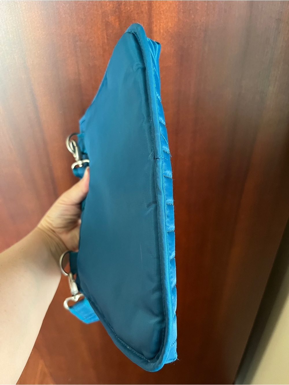 Lug Skipper Crossbody Bag Quilted Aqua Blue Travel Handbag Purse - Picture 4 of 8
